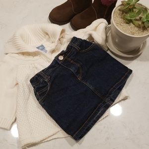 Old navy jean skirt 2T